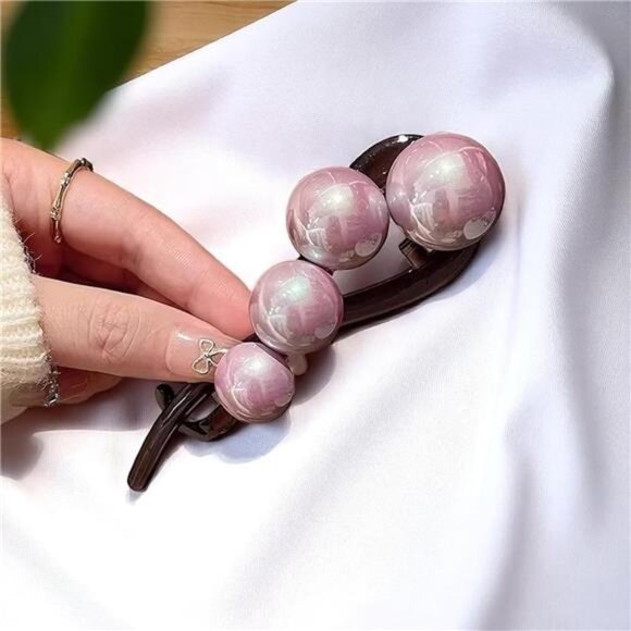 Pearl Twist Hair Clip | Elegant Beaded Design for Updos & Styling - Picture 3 of 4